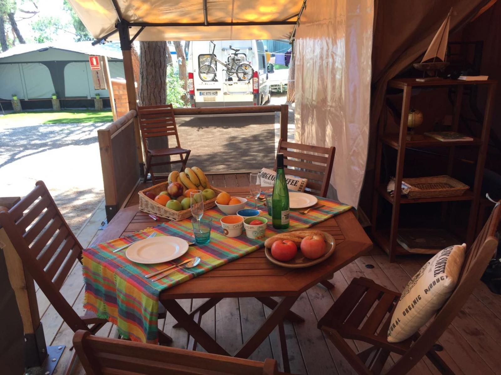 Camping 3 Estrellas Gavà Eksteriør bilde